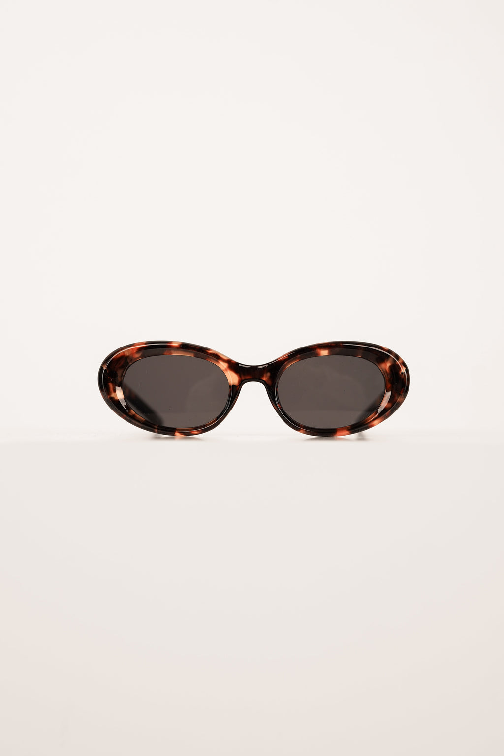 Ovale zonnebril met tortoise - Nelly