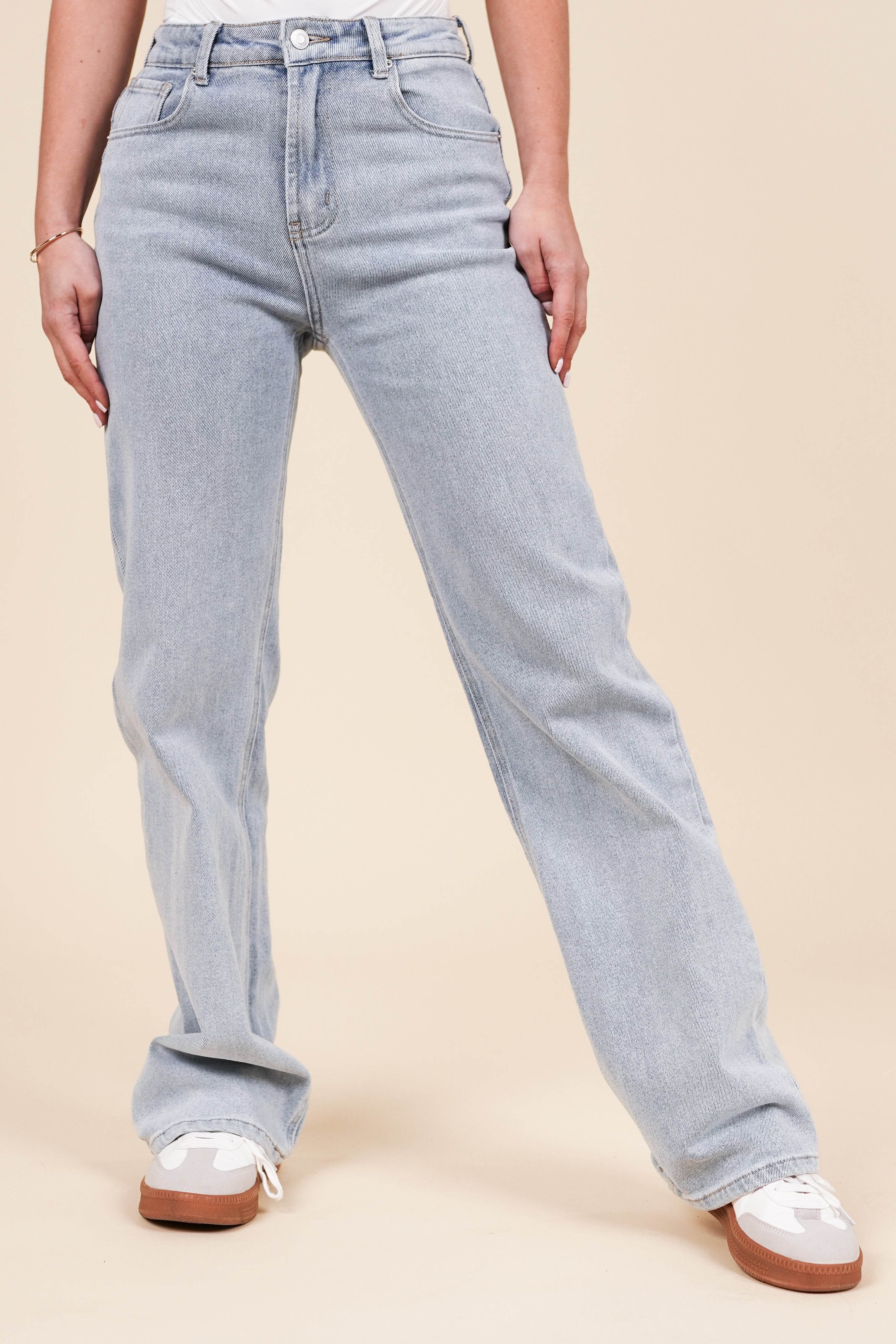 Straight leg jeans licht blauw - Nena