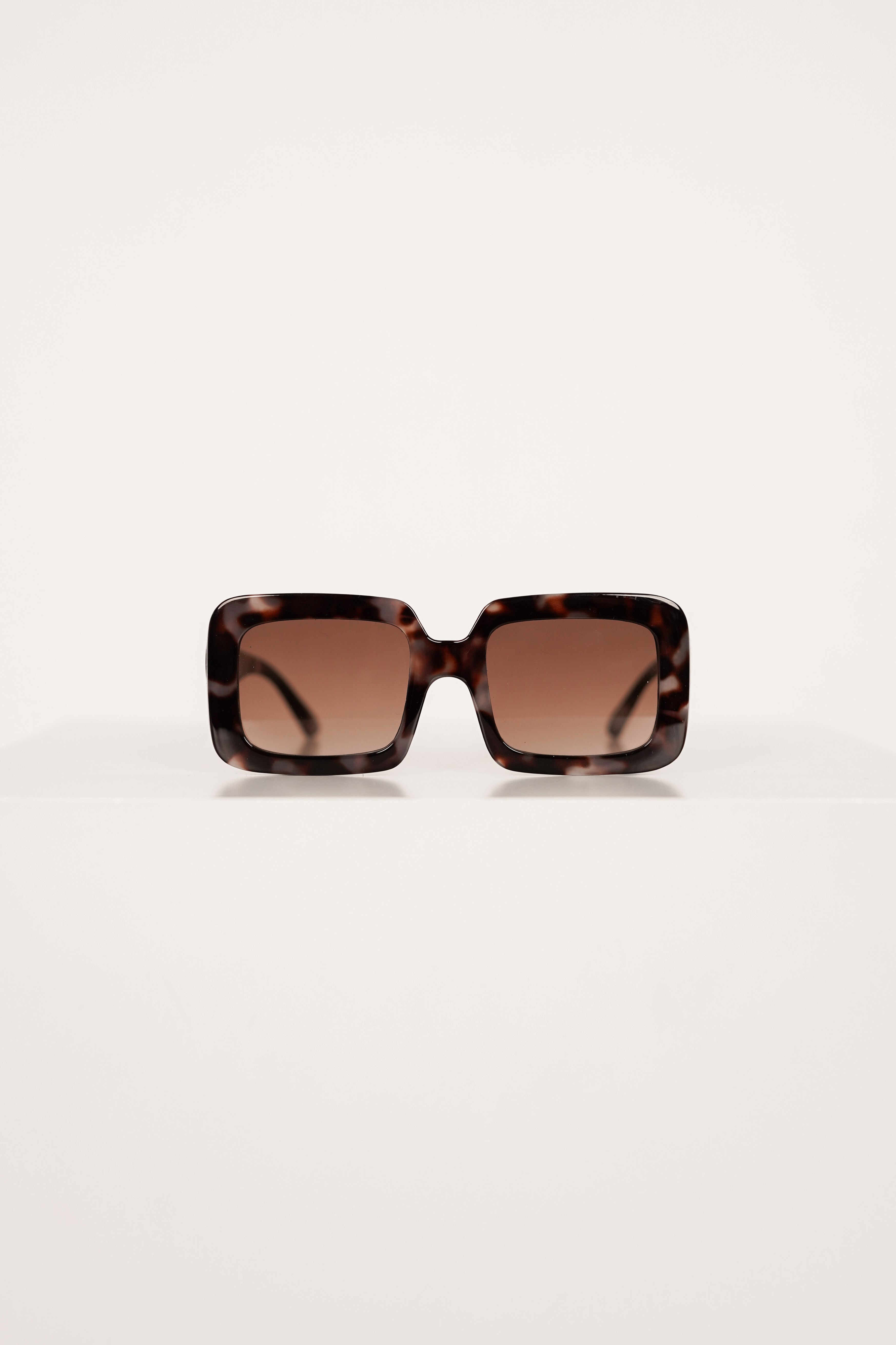 Oversized rechthoekige zonnebril tortoise - Jara