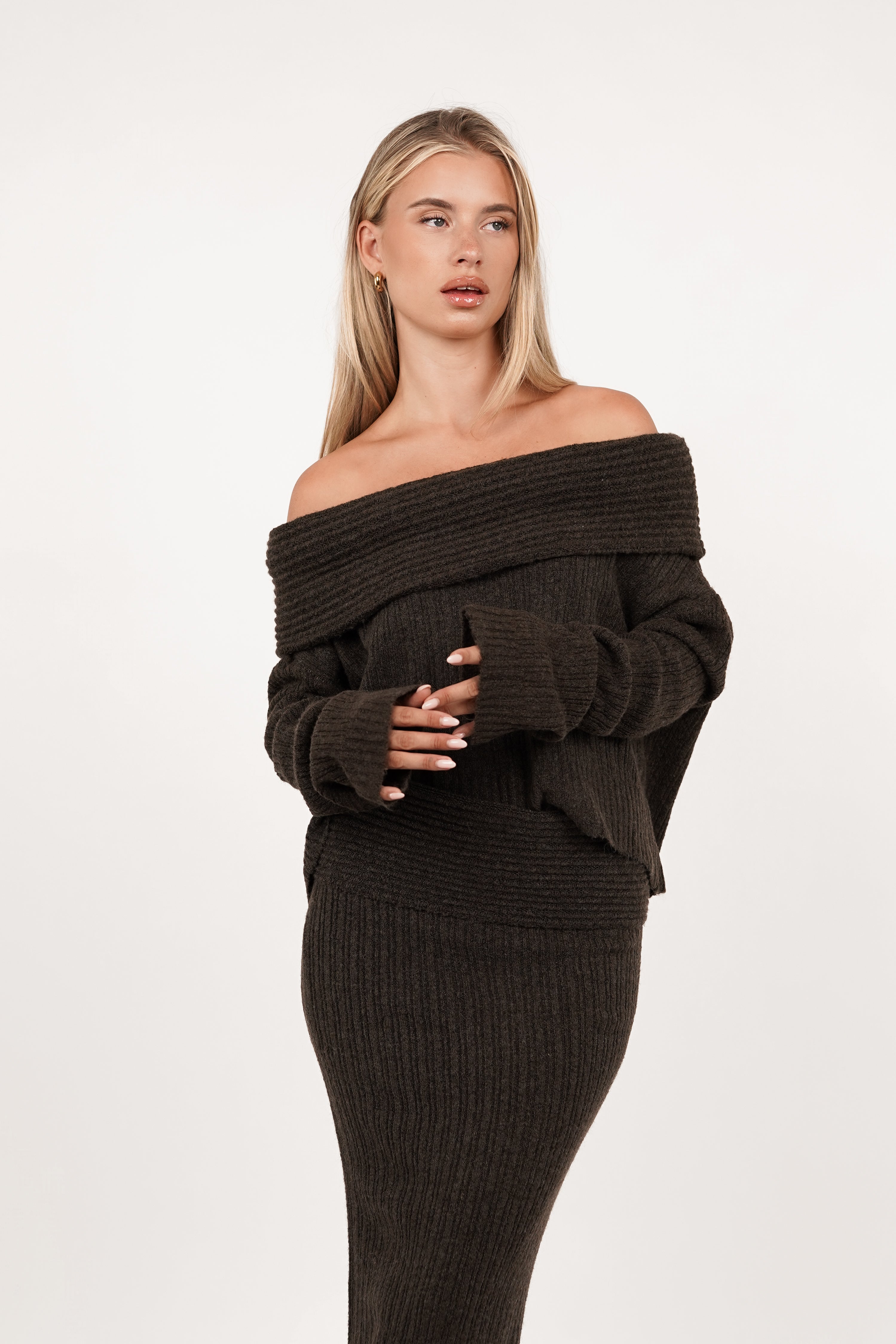 Off shoulder top knitted bruin - Shay