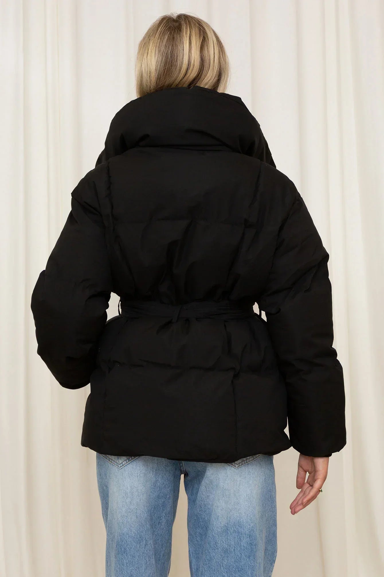 Eva™ | Trendy geknoopte winterjas